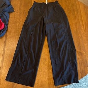 Lululemon wanderer pant